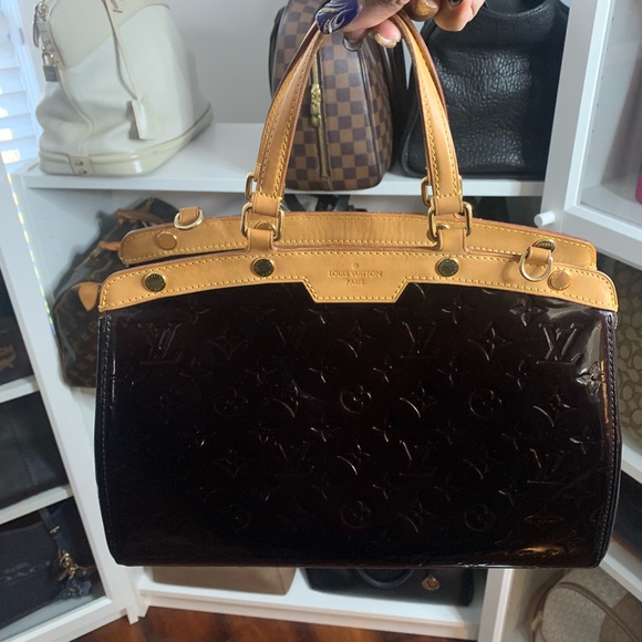 Louis Vuitton Monogram Vernis Brea Bag in great Preloved condition - Picture 3 of 12